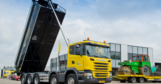 Millenaar_VanSchaik-2-pers-2016.jpg Millenaar_VanSchaik-2-pers-2016.jpg