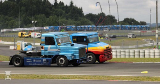 Truckracing4.jpg