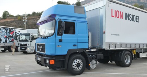 MAN_F90_van_1994LR.jpg