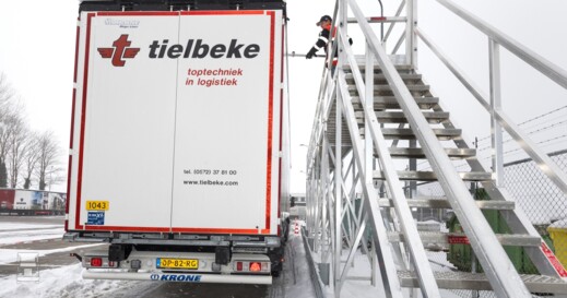 Steiger9954RP-LR.jpg Steiger9954RP-LR.jpg