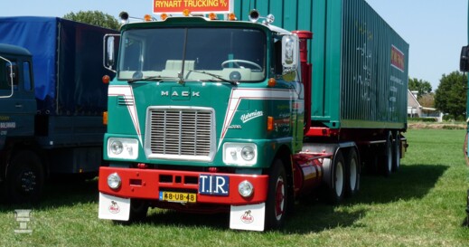 Rynart Trucking Mack F-700 Rynart Trucking Mack F-700