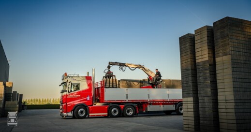 Volvo FH Oldskool_chauffeur Teun op de kraan Volvo FH Oldskool_chauffeur Teun op de kraan