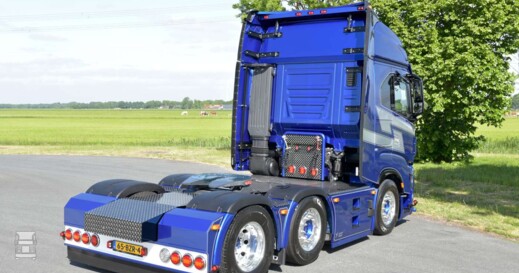 Van der Wielen Iveco S-Way (17)-1400