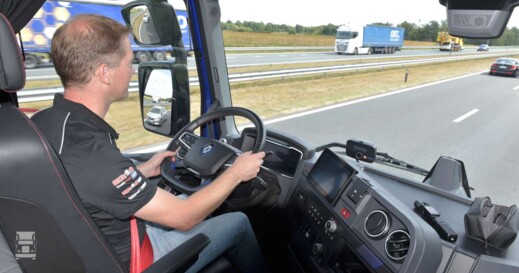 BIGtruck Renault eTech T (3)-1400