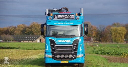 .Oprij-SCANIA 37-88 Bosman-Machines_MAGNI_RTH6.25 voor .Oprij-SCANIA 37-88 Bosman-Machines_MAGNI_RTH6.25 voor