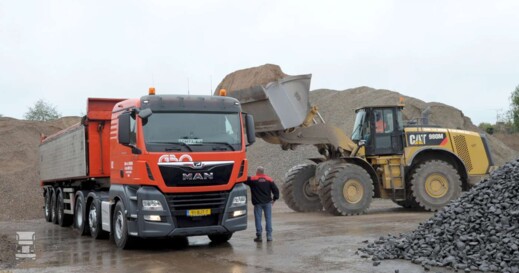 GBO8-1400.jpg GBO8-1400.jpg