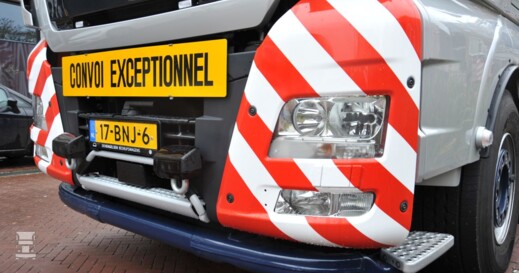 Stravers3LR.jpg Stravers3LR.jpg