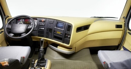 Sinotruk-interior.jpg Sinotruk-interior.jpg