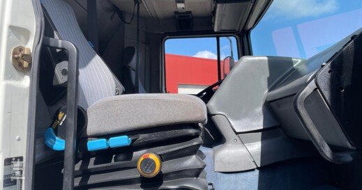 DAF 95 bijrijderstoel DAF 95 bijrijderstoel
