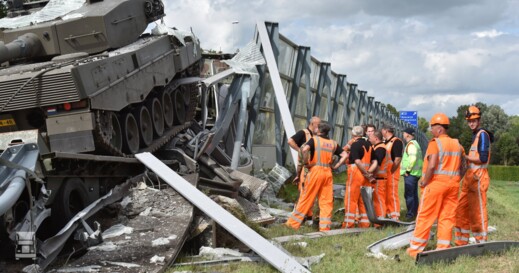 DAF Leopard crash (3)