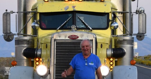 Peterbilt Bob Spooner (4) Peterbilt Bob Spooner (4)