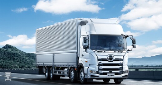 Hino Profia (960 x 584)