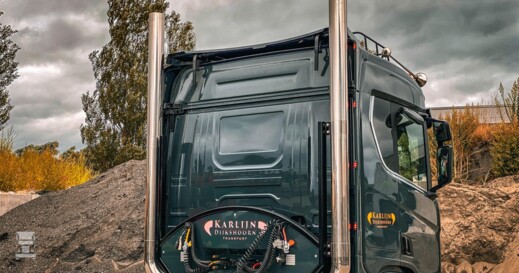 BIGtruck Karlijn Dijkshoorn Scania V8 (7) BIGtruck Karlijn Dijkshoorn Scania V8 (7)