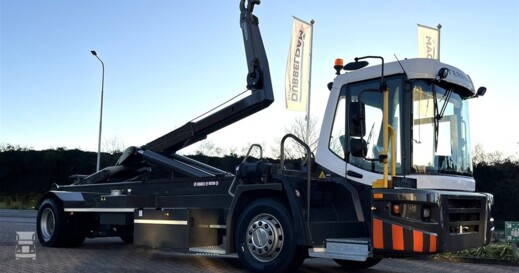 BIGtruck Dubbeldam Terberg containercarriers 2 (960 x 648)