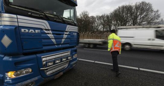 weginspecteur-met-boa-status.jpg weginspecteur-met-boa-status.jpg