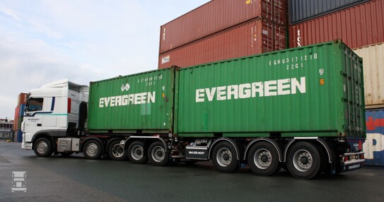 VdMost3LR.jpg VdMost3LR.jpg