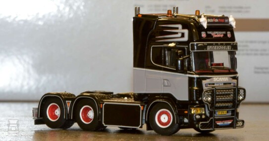 IEP_1442-1400.jpg IEP_1442-1400.jpg