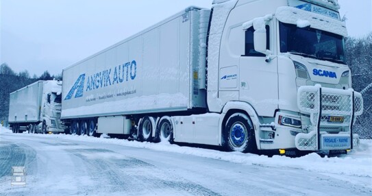 Angvik auto 2 (960 x 720)