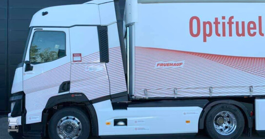 Renault2.jpg Renault2.jpg