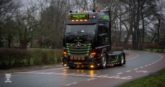 Pegie Trans Actros L (4) Pegie Trans Actros L (4)
