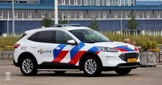 Politie (960 x 640) Politie (960 x 640)