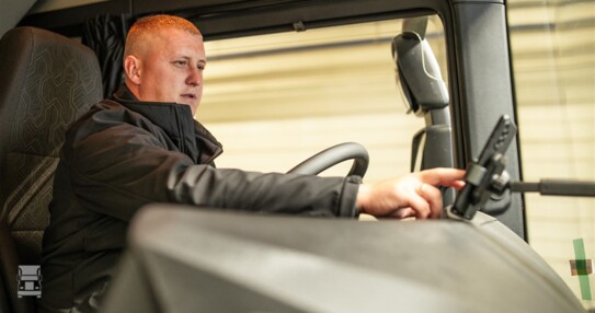 image-1 (960 x 640) image-1 (960 x 640)