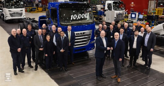 01. DAF reaches milestone of 10,000 XB distrbution trucks (960 x 640) 01. DAF reaches milestone of 10,000 XB distrbution trucks (960 x 640)
