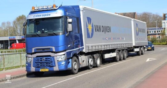 Van_Dijken_Renault.jpg Van_Dijken_Renault.jpg