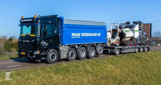 SCANIA_10X4_Quadro_PAUW+ Dieplader lv 5 (960 x 645)